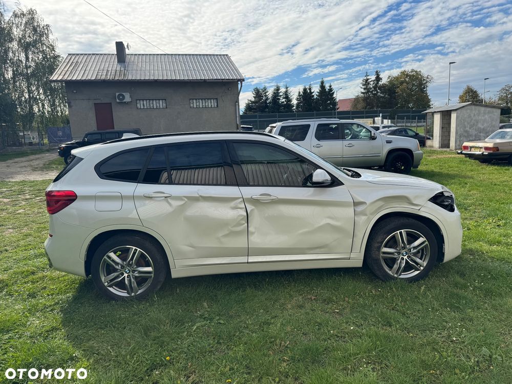 BMW X1 xDrive28i - 11