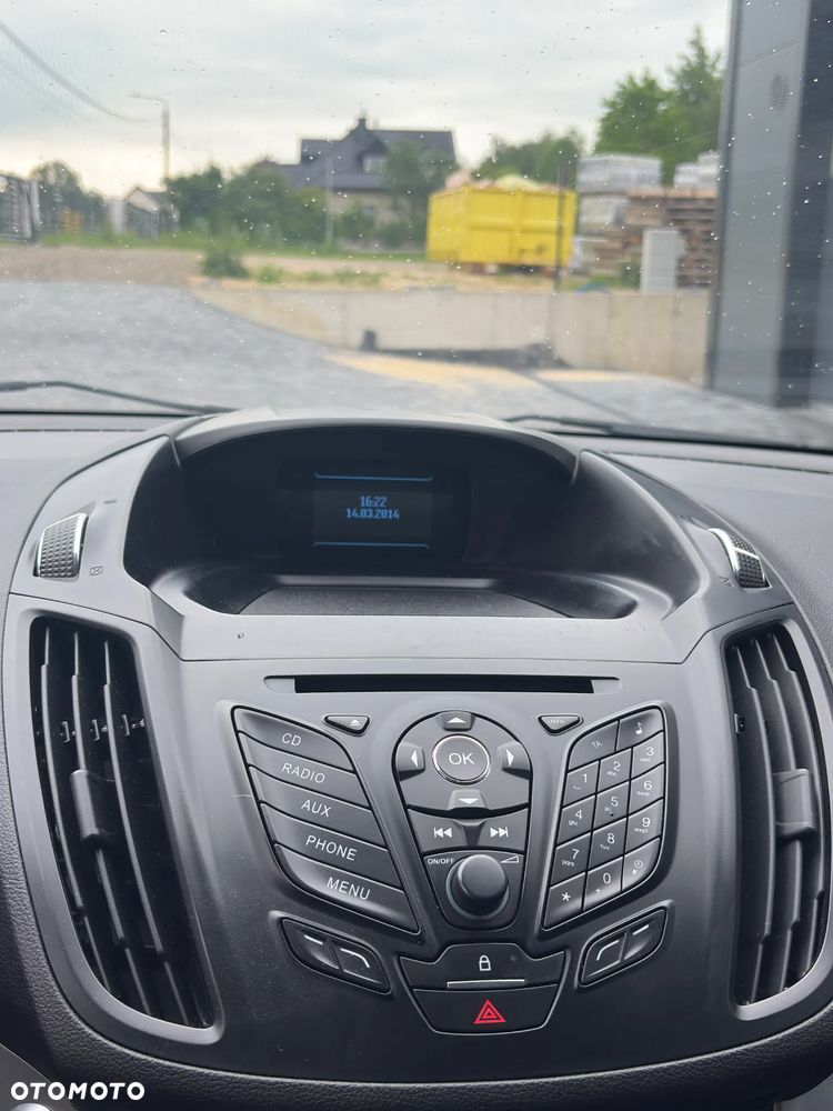 Ford Kuga - 18