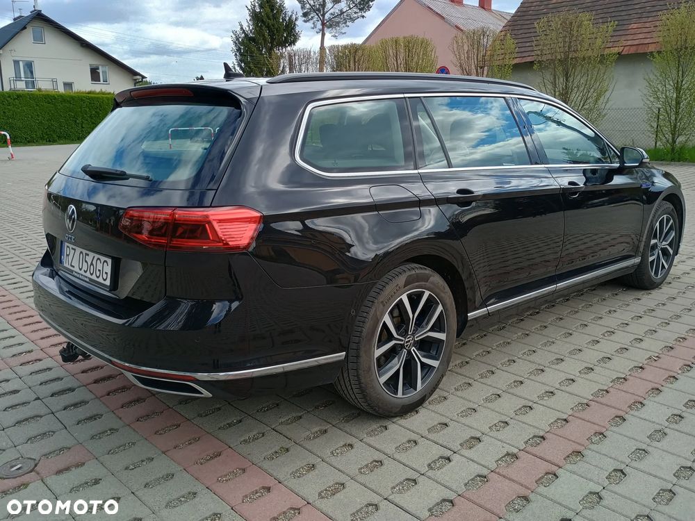 Volkswagen Passat - 7