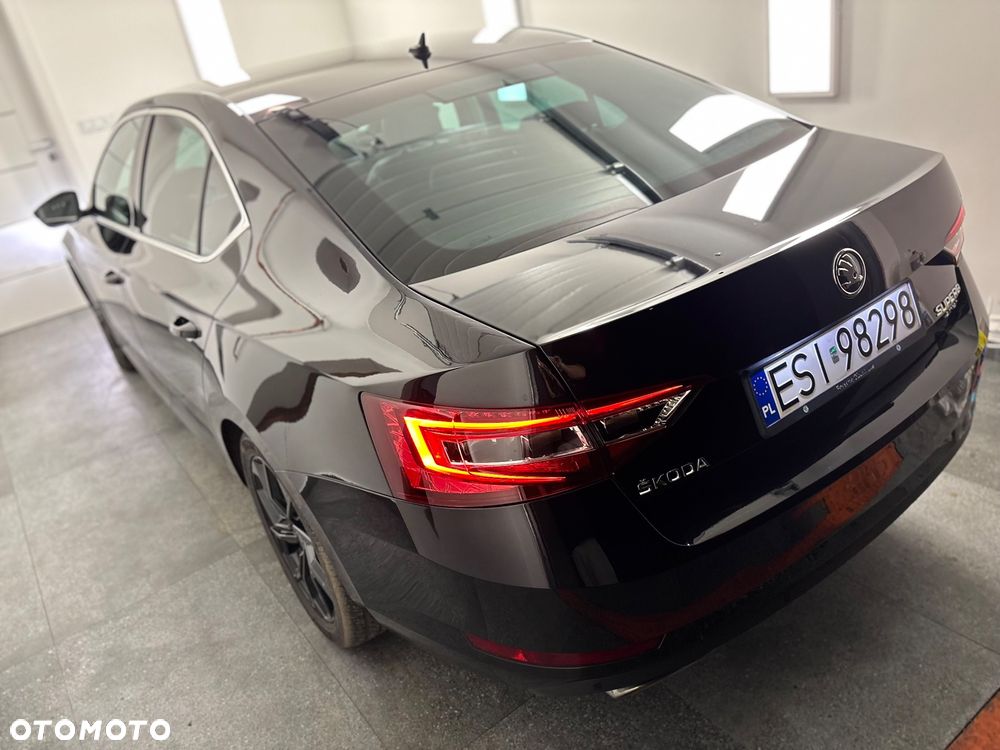 Skoda Superb 2.0 TSI 4x4 L&K DSG - 5