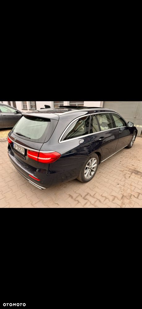 Mercedes-Benz Klasa E 220 d 9G-TRONIC - 19