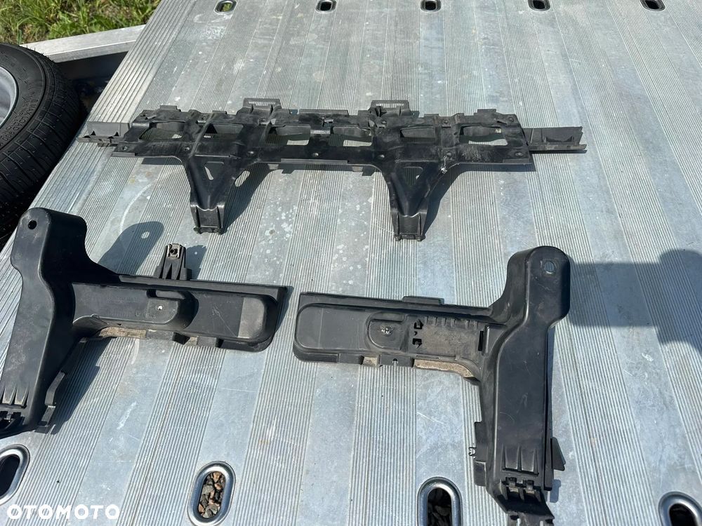 Spoiler Lotka Klapy RS3 CLA 45 AMG dyfuzor zderzaka Końcówki Wydechu A35 Wydech GLC Końcówki - 7