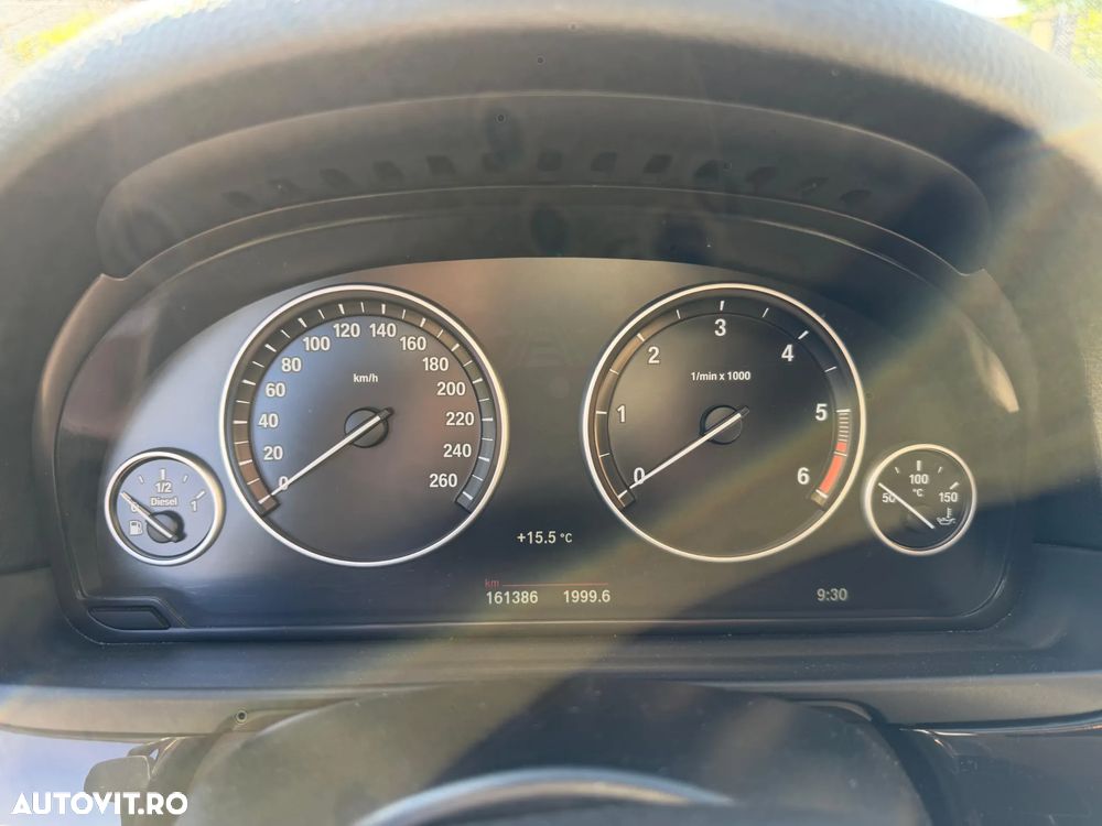 BMW Seria 5 520d - 15