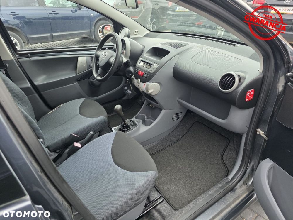 Toyota Aygo - 21