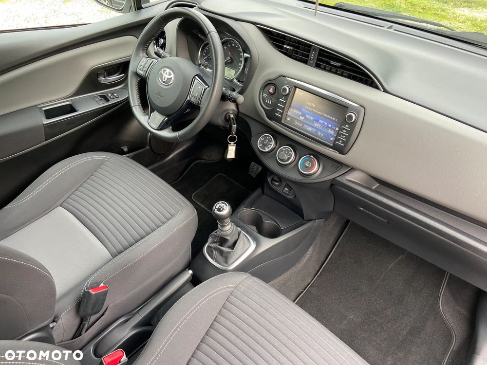 Toyota Yaris - 34