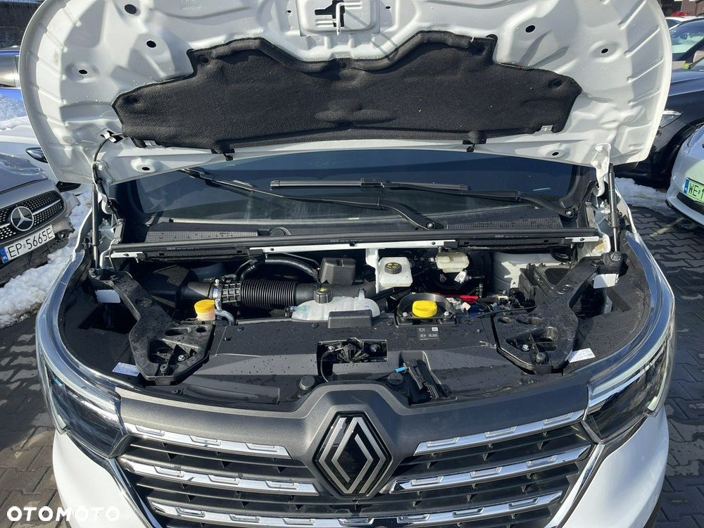 Renault Trafic - 11
