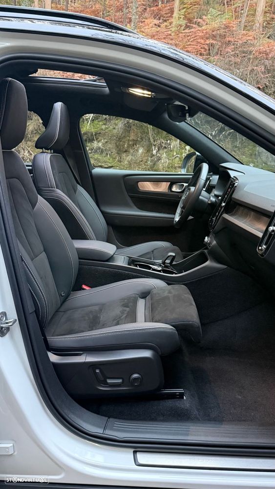 Volvo XC 40 Recharge Twin Ultimate - 36