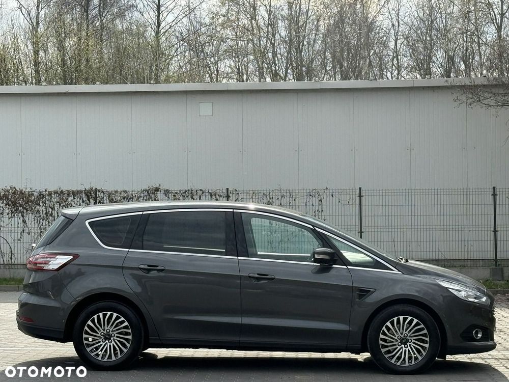 Ford S-Max 2.0 EcoBlue Titanium - 39