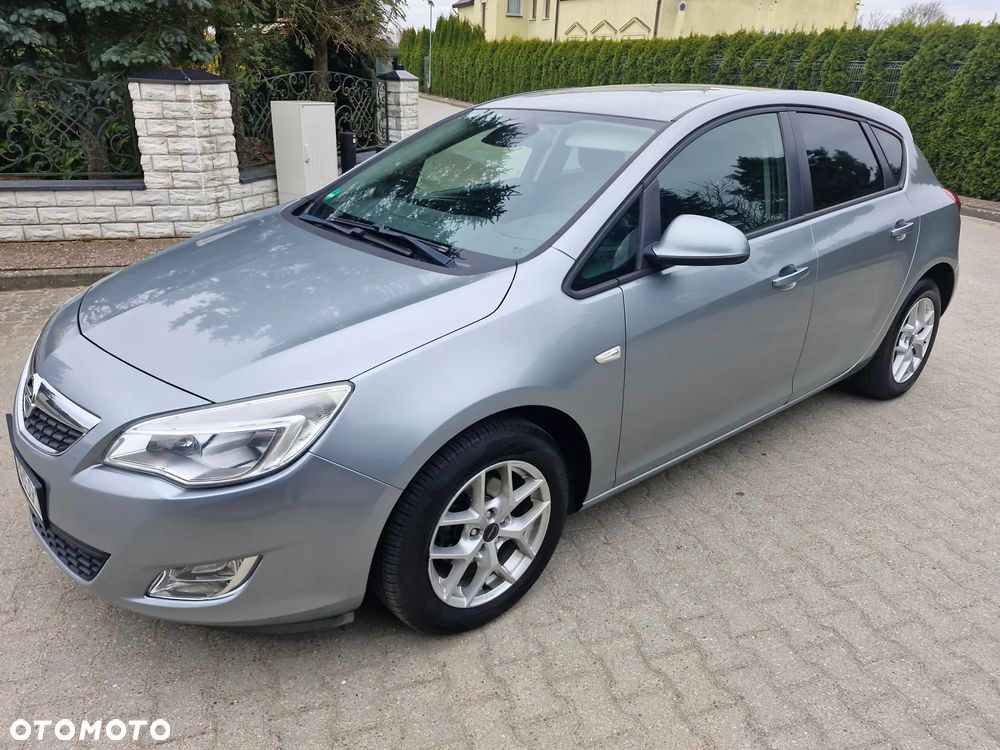 Opel Astra 1.6 ECOFLEX Start/Stop Edition - 5