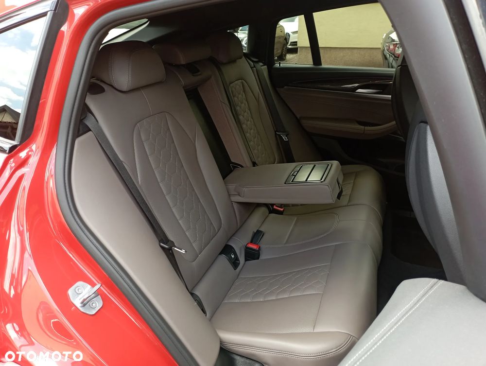 BMW X4 M xDrive M Competition - 10