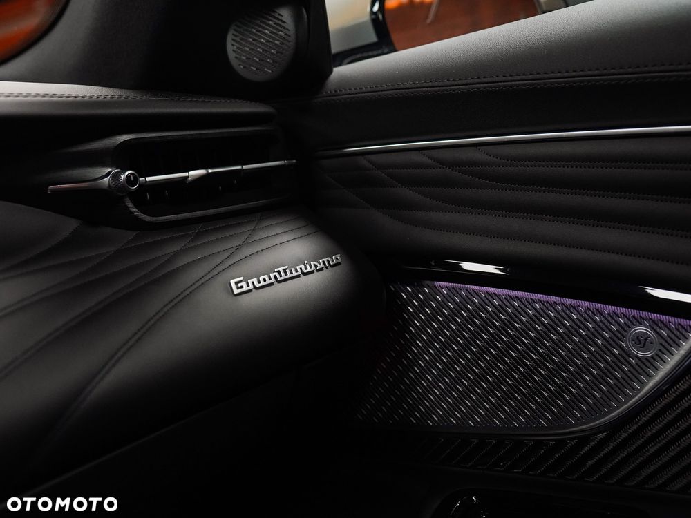 Maserati GranTurismo - 25