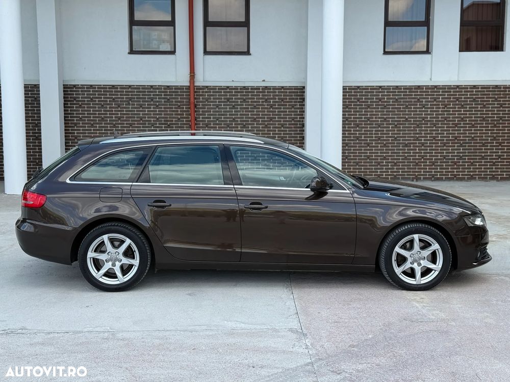 Audi A4 2.0 TDI DPF multitronic Attraction - 8