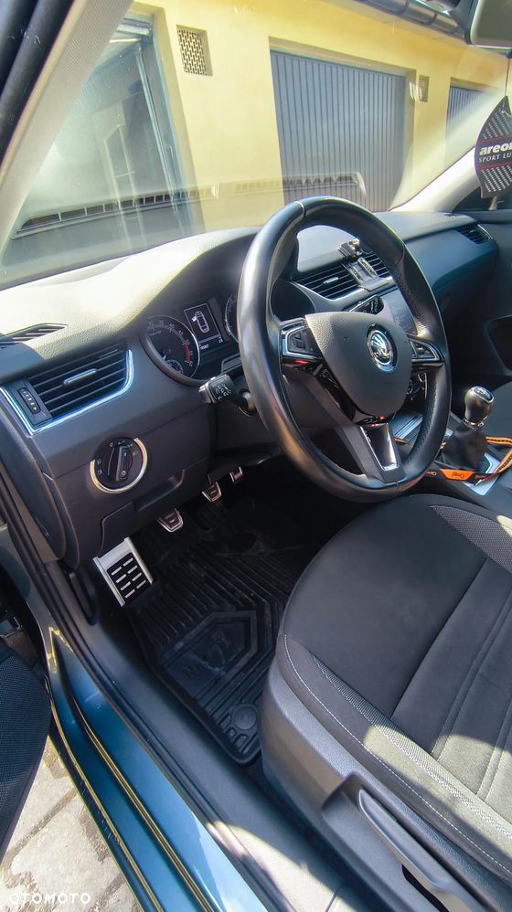 Skoda Octavia 1.6 TDI SCR Ambition - 10