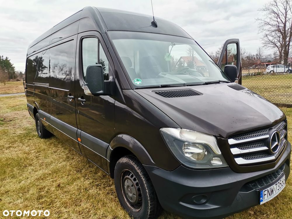 Mercedes-Benz Sprinter - 2