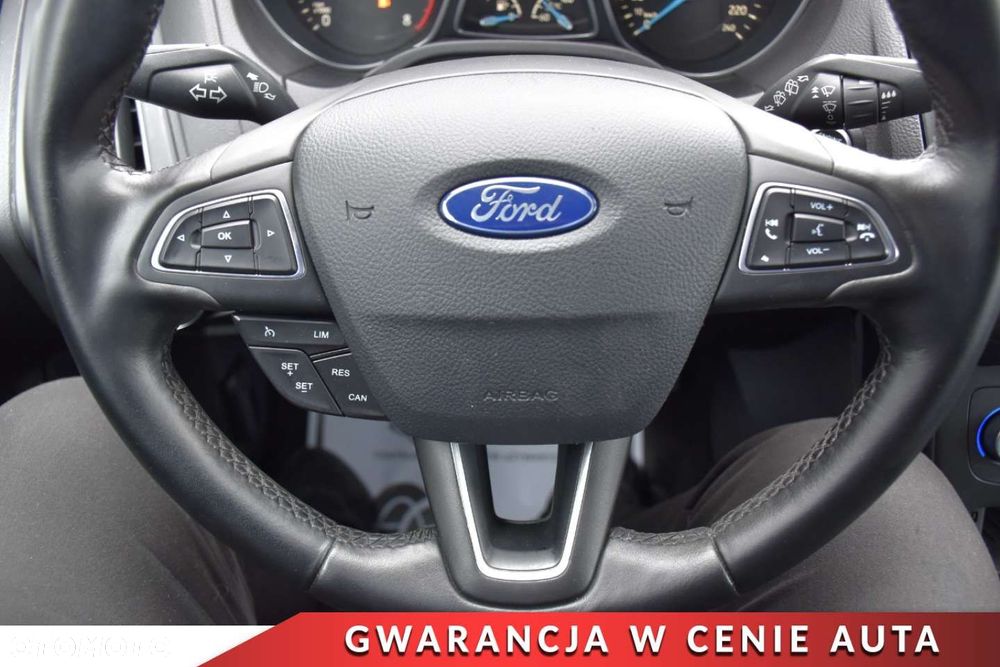 Ford Focus 1.0 EcoBoost Titanium - 13