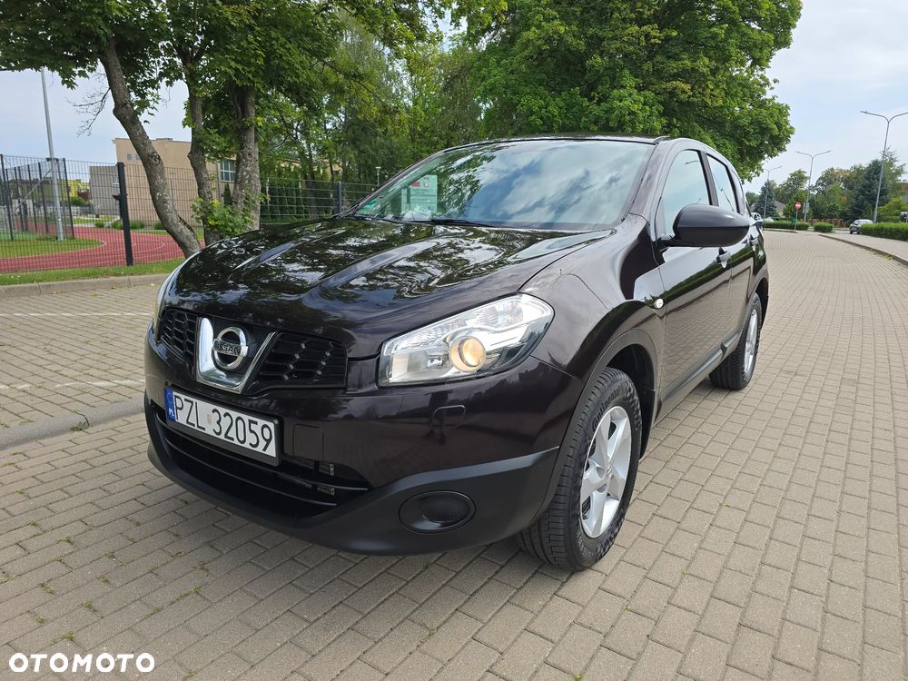 Nissan Qashqai - 1