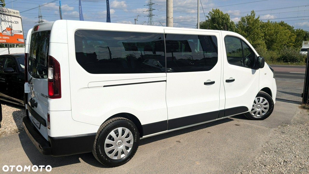 Renault Trafic - 10