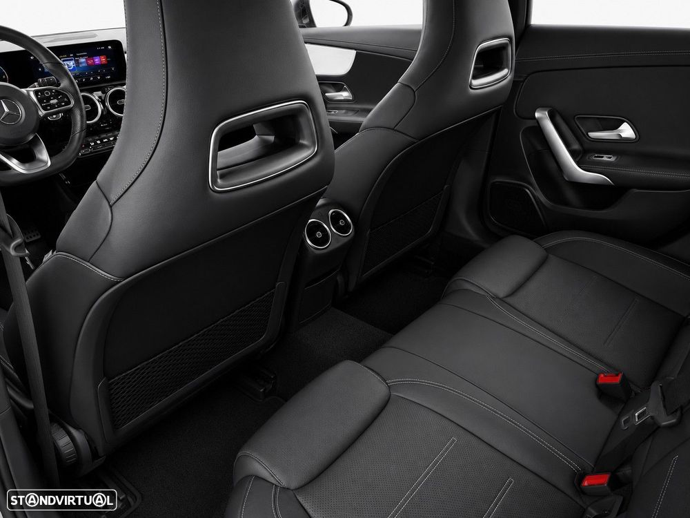 Mercedes-Benz CLA 180 d 7G-DCT AMG Line - 12