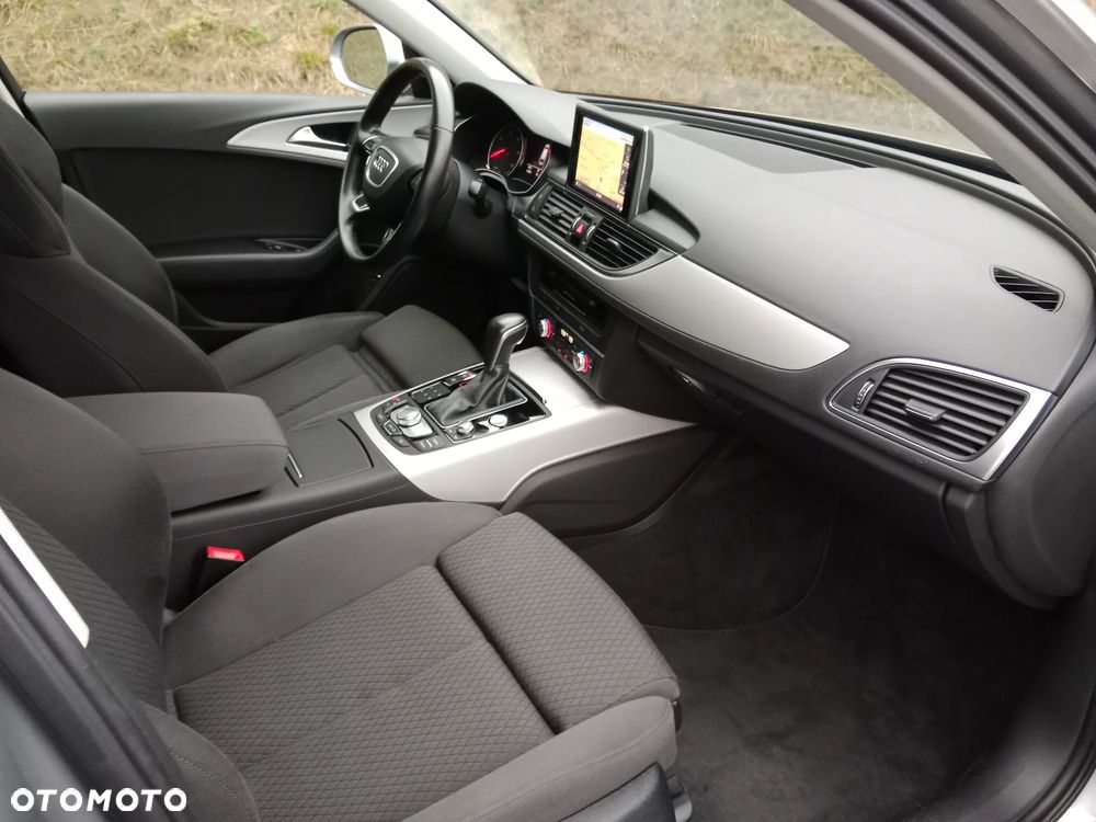 Audi A6 Avant 2.0 TDI Ultra DPF S tronic - 23