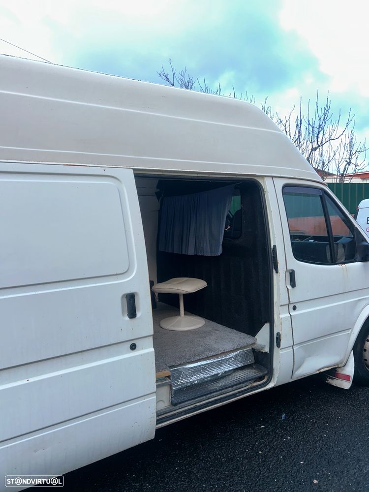 Ford Transit 190 2.5 D CD Longo - 23