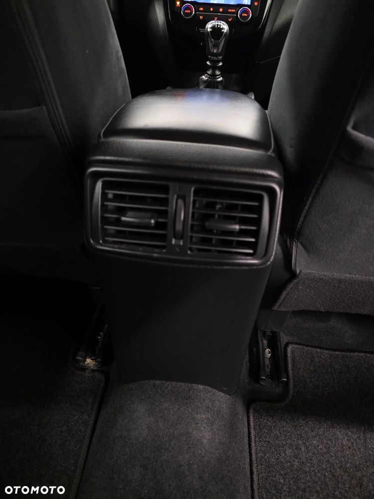 Nissan X-Trail 1.6 DCi Tekna 4WD - 20