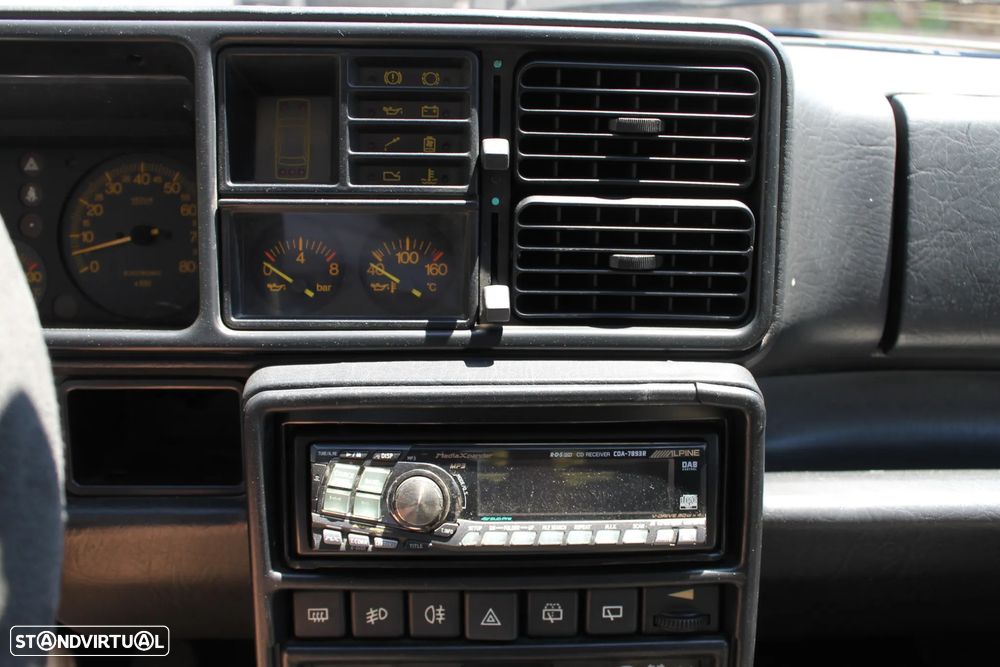 Lancia Delta 1.6 HF Turbo - 8