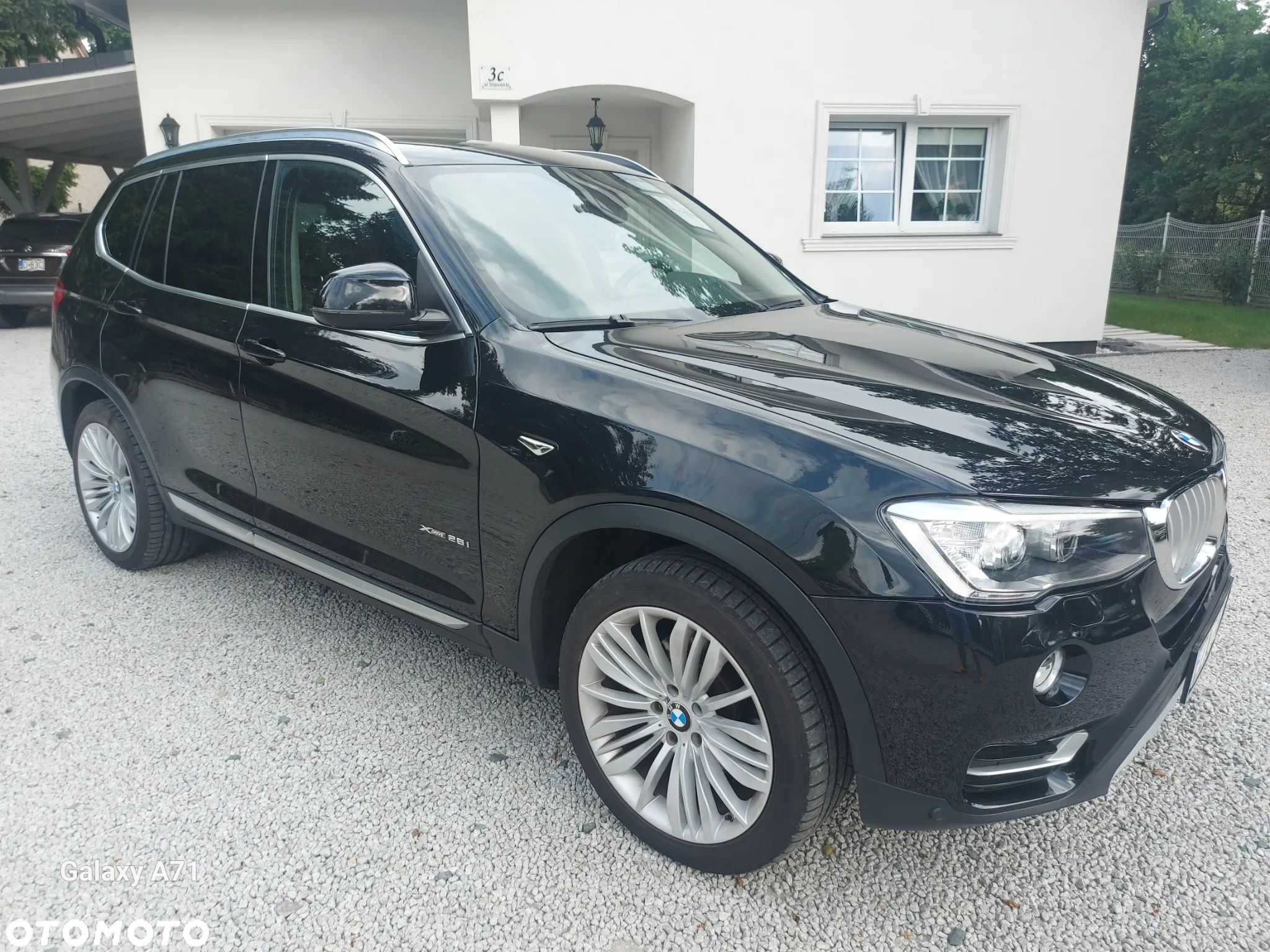 BMW X3 xDrive28i xLine - 1