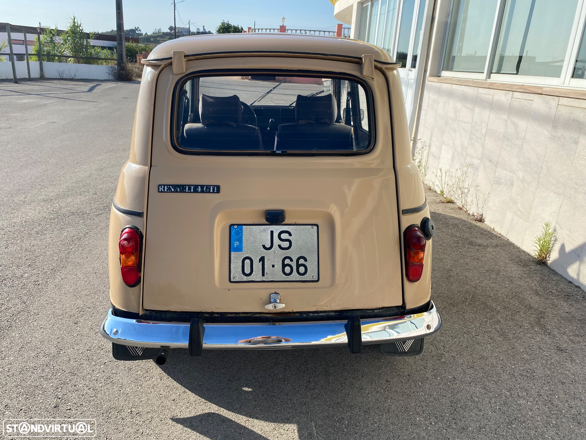 Renault 4 1.1 GTL - 3
