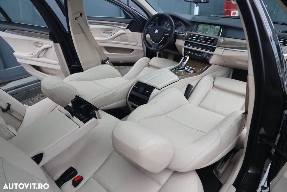 BMW Seria 5 525d Aut. - 9