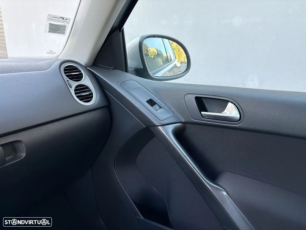 VW Tiguan 1.4 TSI Trend 4Motion - 12