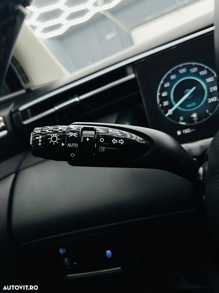 Hyundai Tucson 1.6 CRDi 48V-Hybrid 2WD DCT Select - 30