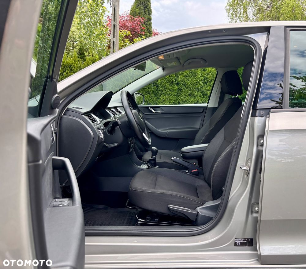 Skoda RAPID 1.2 TSI Ambition - 15
