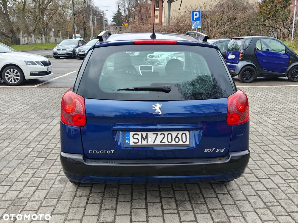 Peugeot 207 90 HDi FAP (Blue Lion) Sport - 14