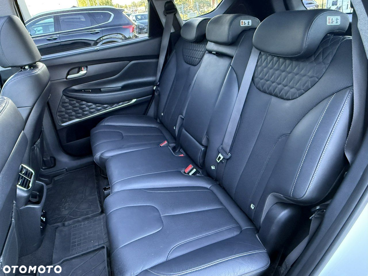 Hyundai Santa Fe - 8