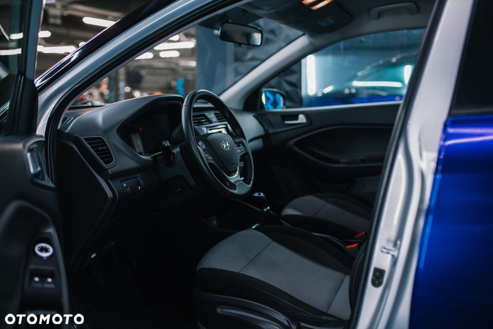 Hyundai i20 1.2 Fresh - 21