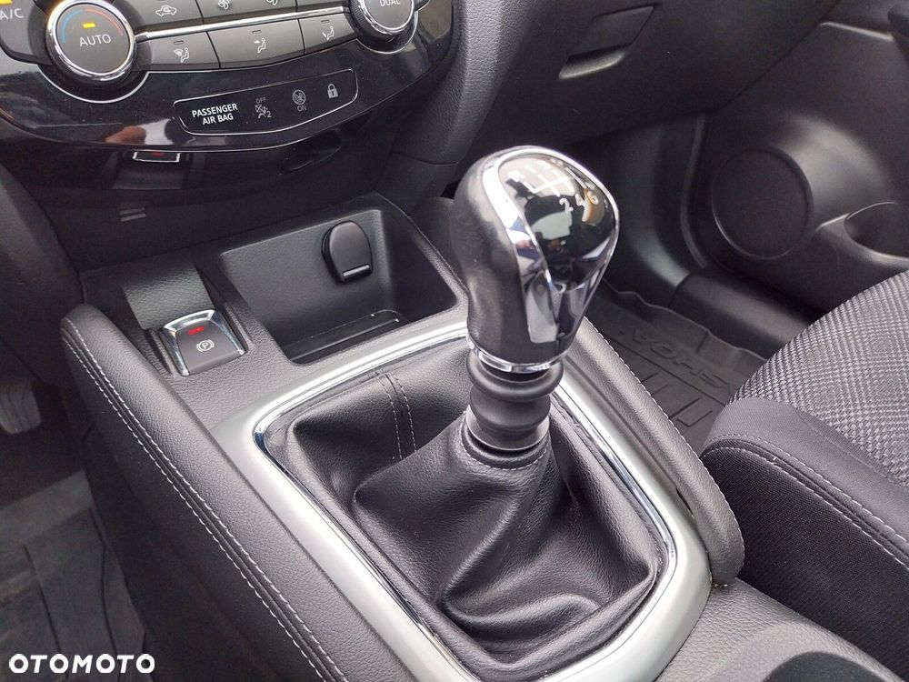 Nissan Qashqai - 27