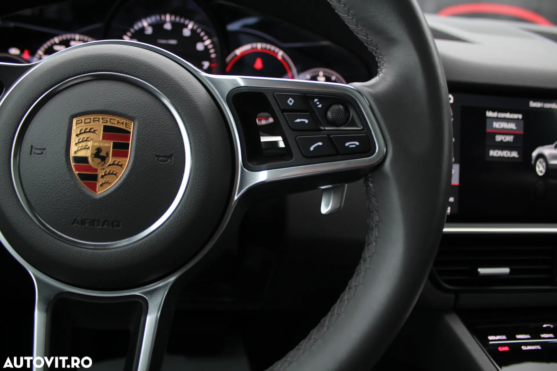 Porsche Cayenne - 7