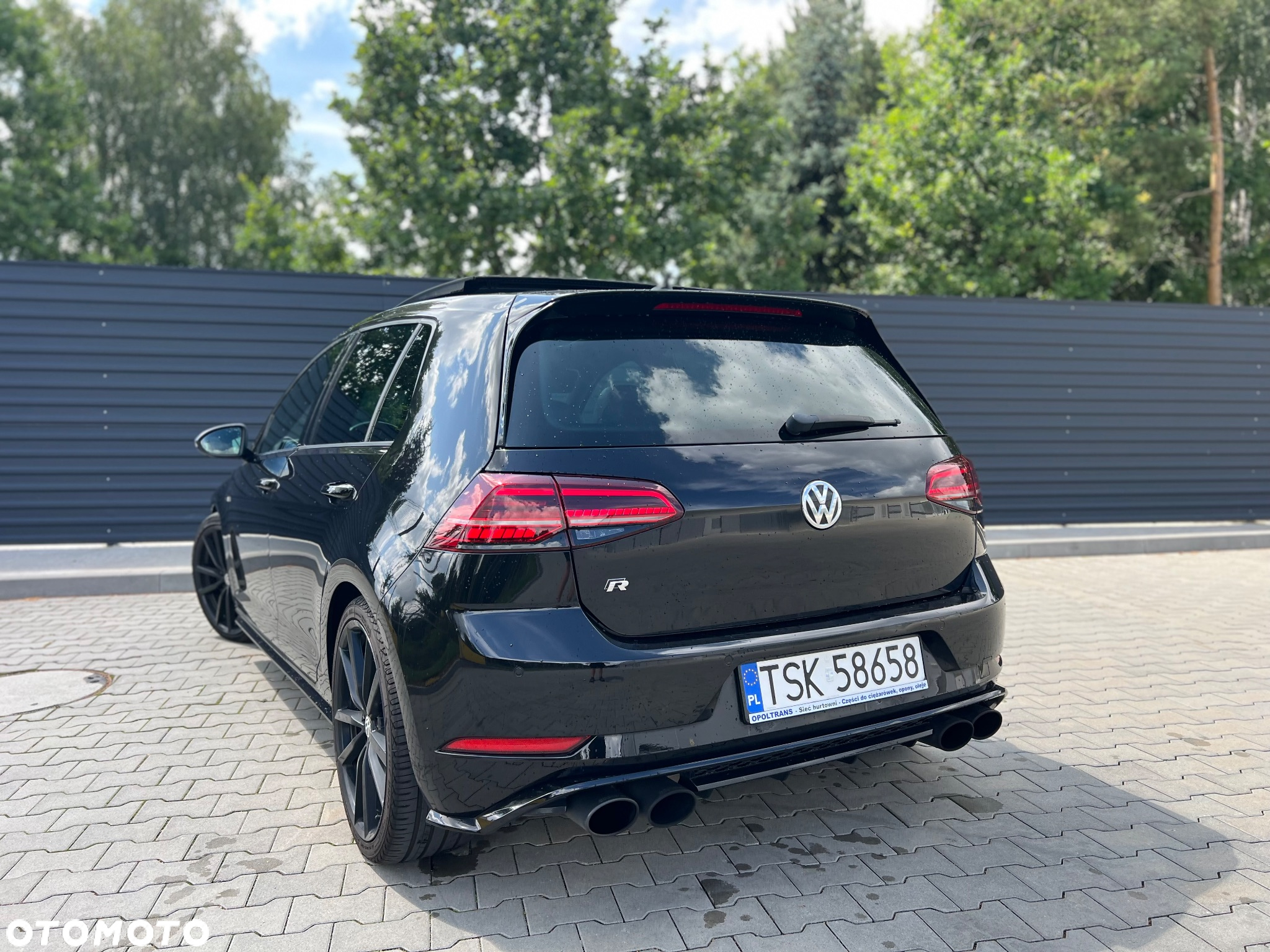 Volkswagen Golf VII 2.0 TSI BMT 4Mot R DSG - 7