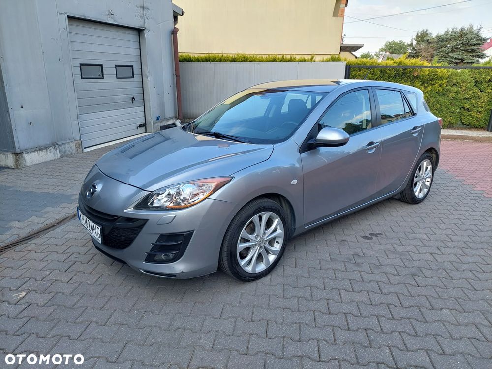 Mazda 3 1.6 Exclusive + - 1