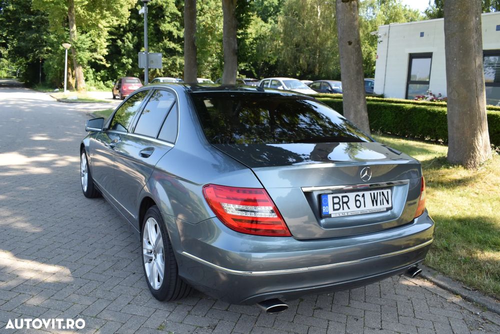 Mercedes-Benz C 350 CDI DPF 4Matic 7G-TRONIC BlueEFFICIENCY Avantgarde - 6