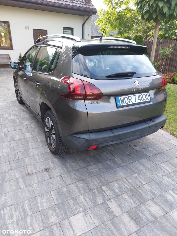 Peugeot 2008 - 5