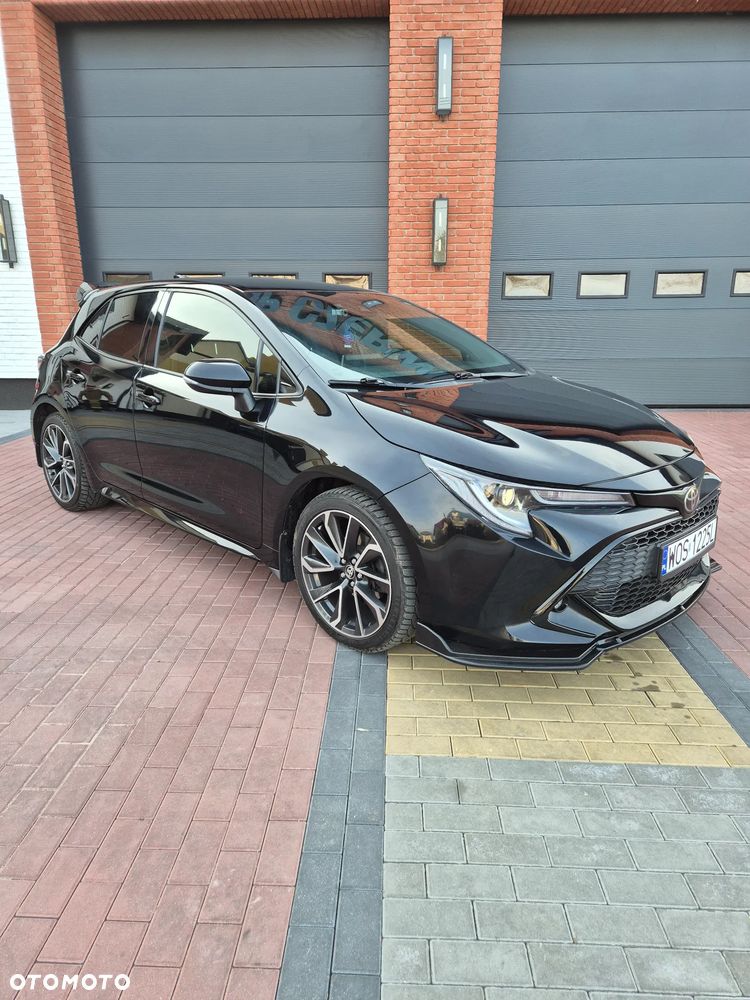Toyota Corolla - 4