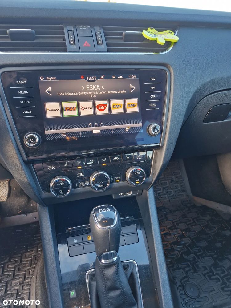 Skoda Octavia 2.0 TDI SCR Style DSG - 8