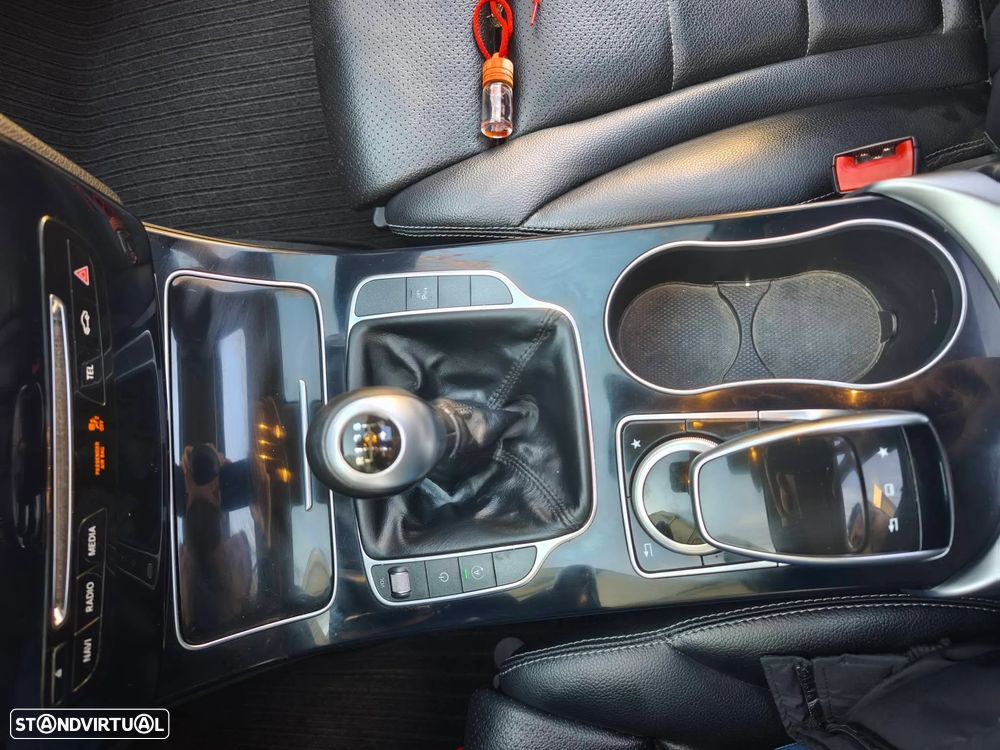 Mercedes-Benz C 220 ver-2-2-cdi-grand-edition-avantgarde - 18