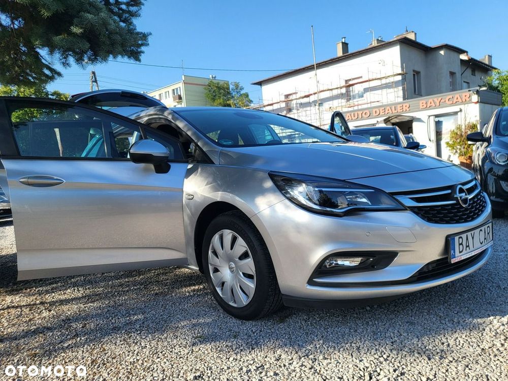 Opel Astra - 2