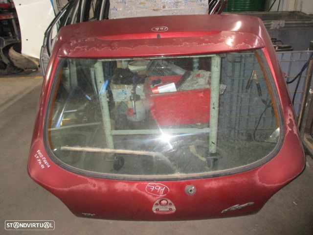 Porta Da Mala MALA791 FORD FIESTA 1997 5P Vermelho - 1