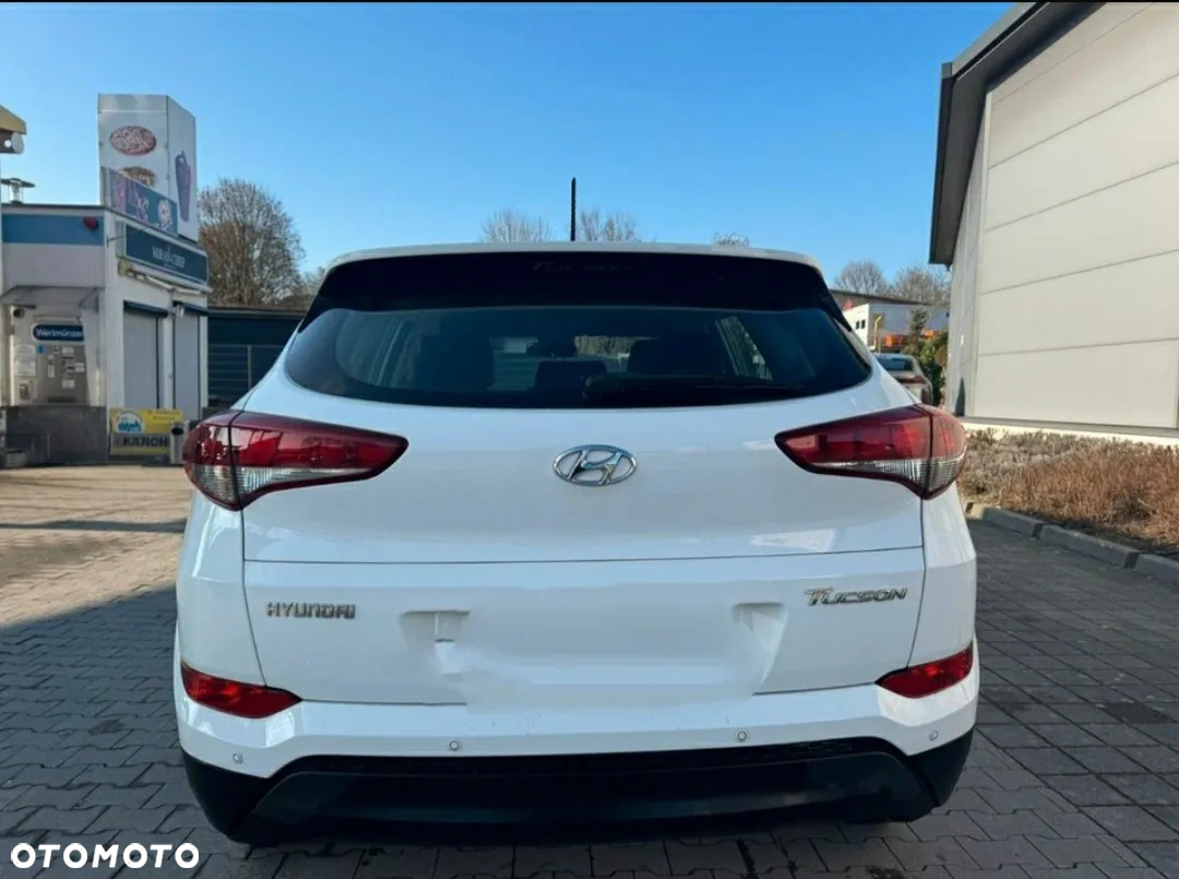 Hyundai Tucson 1.6 GDi 2WD Trend - 4