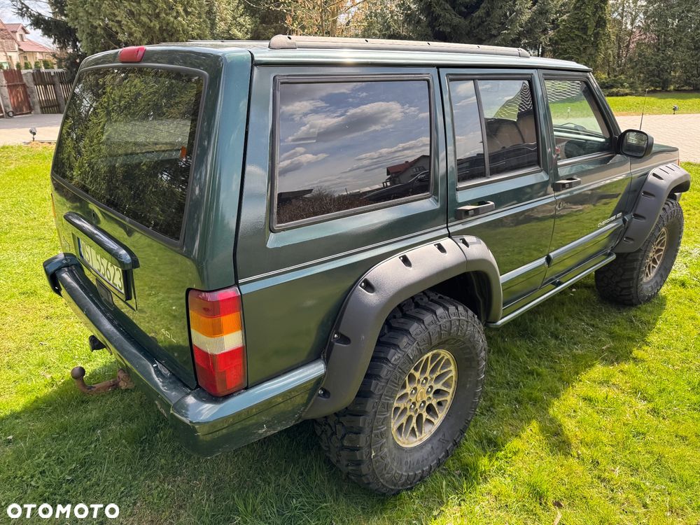 Jeep Cherokee 4.0 Limited - 5
