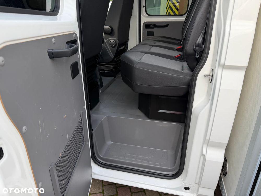 Volkswagen Crafter Doka Brygadówka HDS - 25