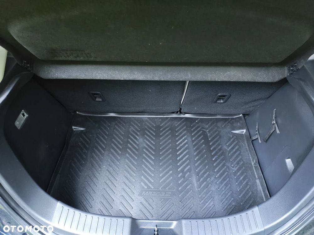 Mazda 2 SKYACTIV-G 90 White Edition - 7